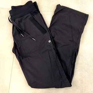 Lululemon Dance Studio Pant (worn once, perfect condition)